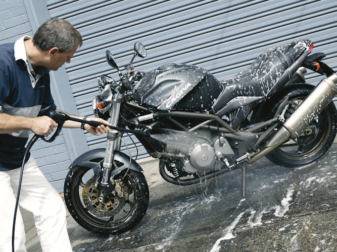 Makita Elektro-Hochdruckreiniger HW131