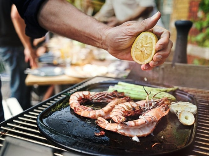 Weber Keramische Grillplatte - groß 49 x 35 ncm