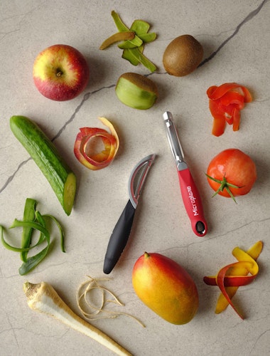 Microplane Profi-Schäler, gezahnt SPECIALTY Schwarz Rot