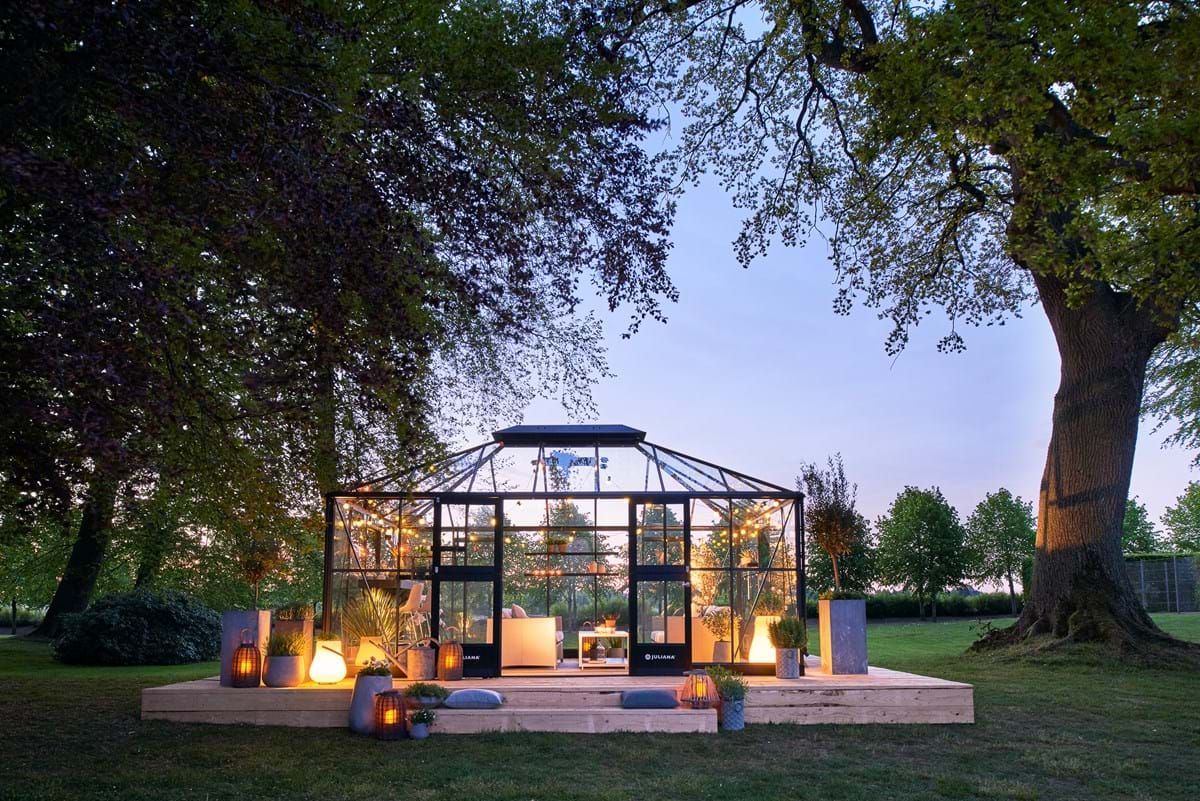 Juliana Gewächshaus Grand Oase SET inkl. Fundamentrahmen - 18,8 m²