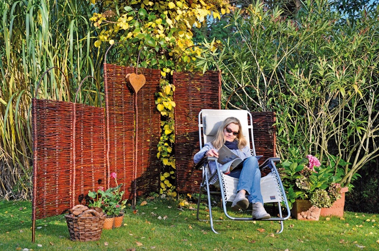 T&J ALESSIA Steckparavent aus Weidengeflecht 56 x 130/156