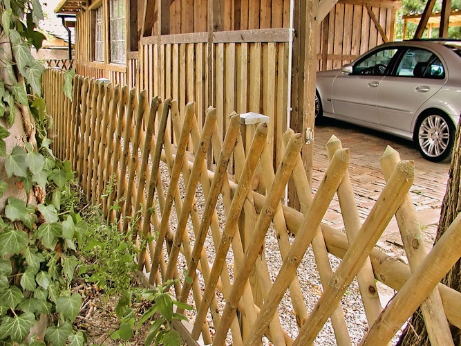 T&J Jägerzaun ohne Querriegel