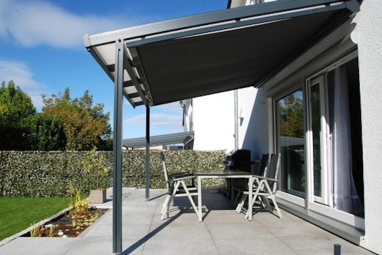 Gutta Unterdachmarkisen mit Motorantrieb für Terrassendach Premium