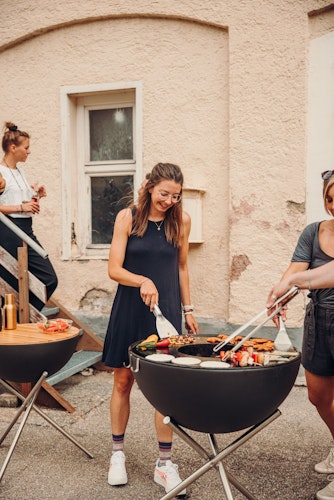 höfats BOWL 70 Feuerschale mit Dreibein