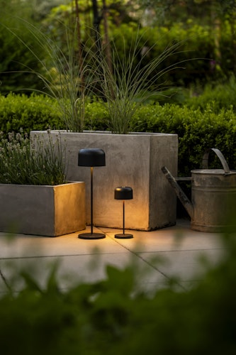 Konstsmide Lille USB-LED-Tischleuchte schwarz