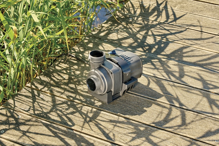 Oase Filter- & Bachlaufpumpe AquaMax Eco Premium 17000