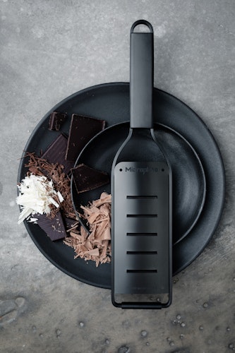 Microplane Große Raspel BLACK SHEEP Black Steel