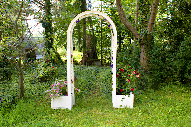 KHW Rosenbogen mit Pflanzkasten