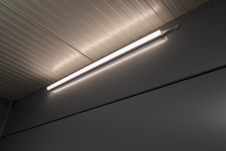 Telluria Strom Kit für Garage 3654 & 3663  (nur in Verbindung mit Innenwandpaket montierbar)