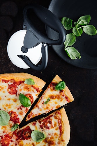 Microplane Pizza Schneider SPECIALTY Schwarz