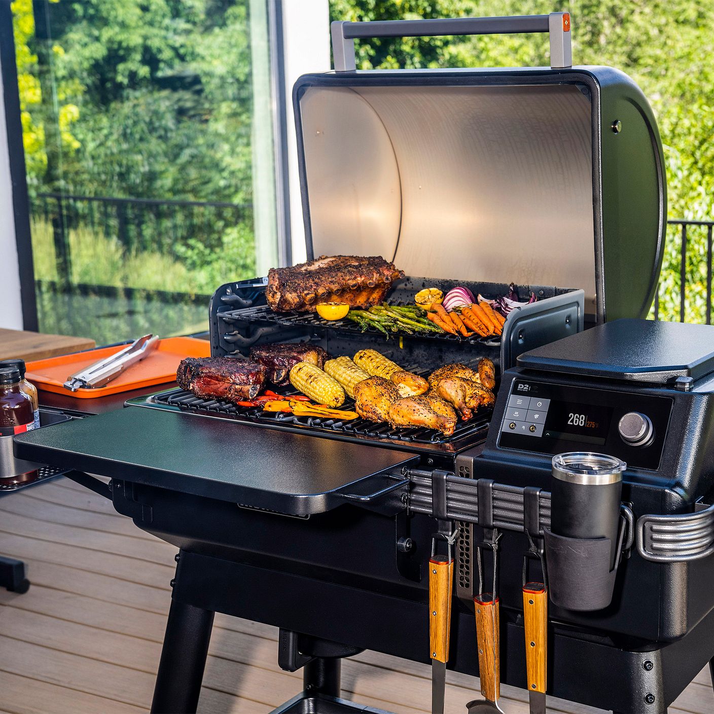 trae_TFB61RLG_Ironwood_Lifestyle_Close_019_1