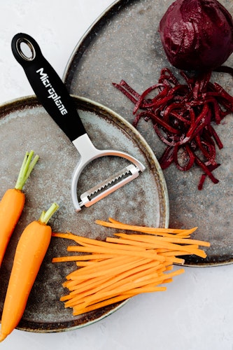 Microplane Profi Y-Schäler, julienne SPECIALTY Schwarz