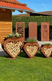 Badeko Herz-Holzregal in Edelrostoptik - 95 cm hochZubehörbild