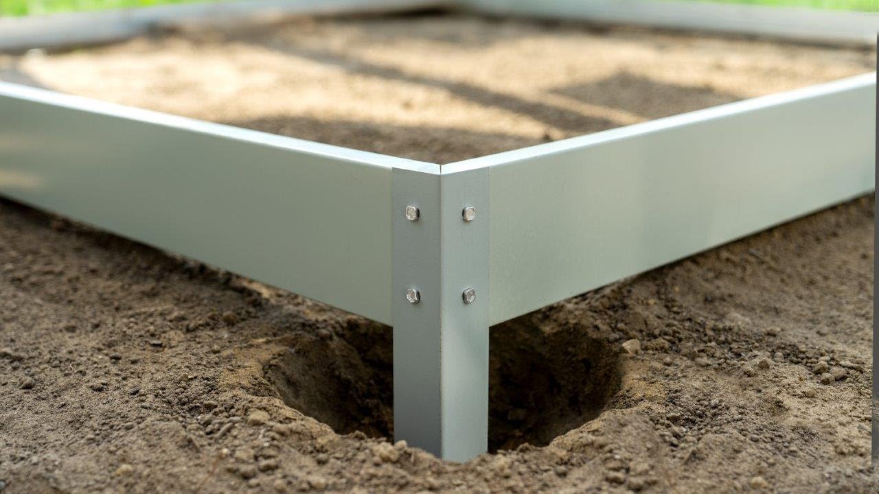 Vitavia Gewächshaus Eris 3800 inkl. 1 Dachfenster, Regenrinnen, Stahlfundamentrahmen - 3,8 m²