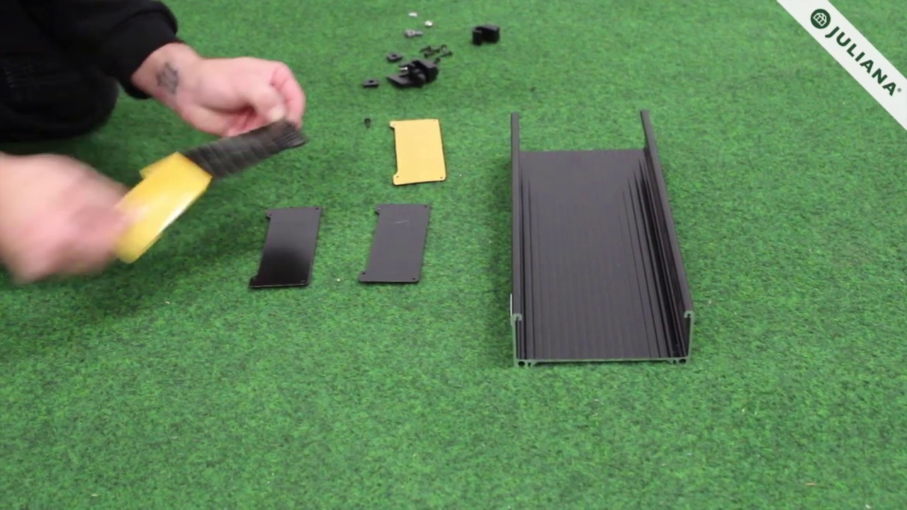 Juliana Aluregal schwarz abnehmbar inkl. Lederaufhängung 76 x 17 x 5 cm