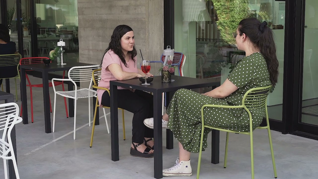 EMU Stapelstuhl APERO, Stahl Grau/Grün - Abverkauf